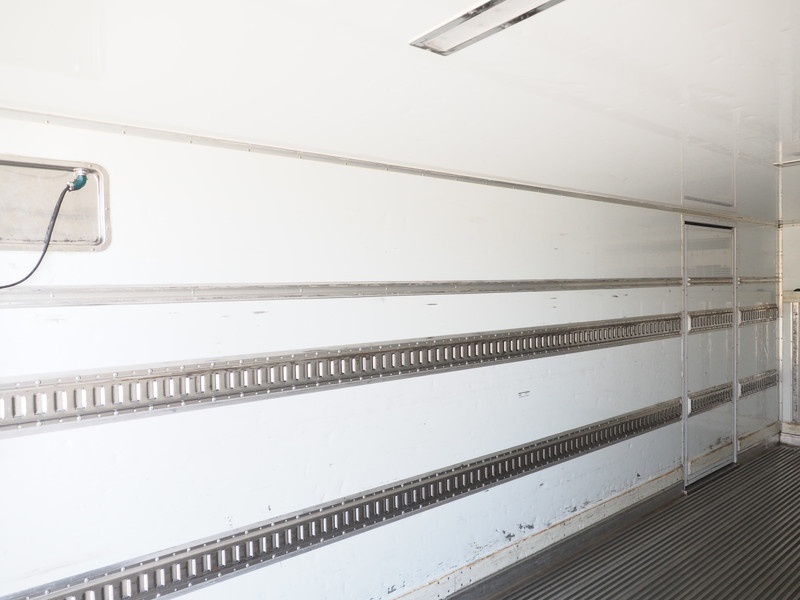 日野 レンジャー 冷凍バン 中型 TKG-FD7JLAA 年式 H27[写真18]