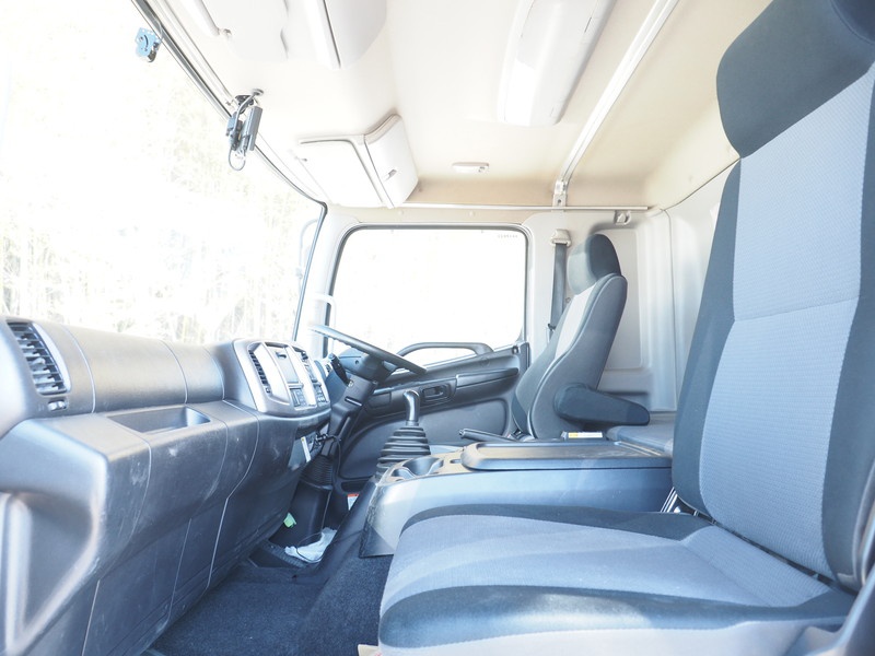 日野 レンジャー 冷凍バン 中型 TKG-FD7JLAA 年式 H27[写真29]