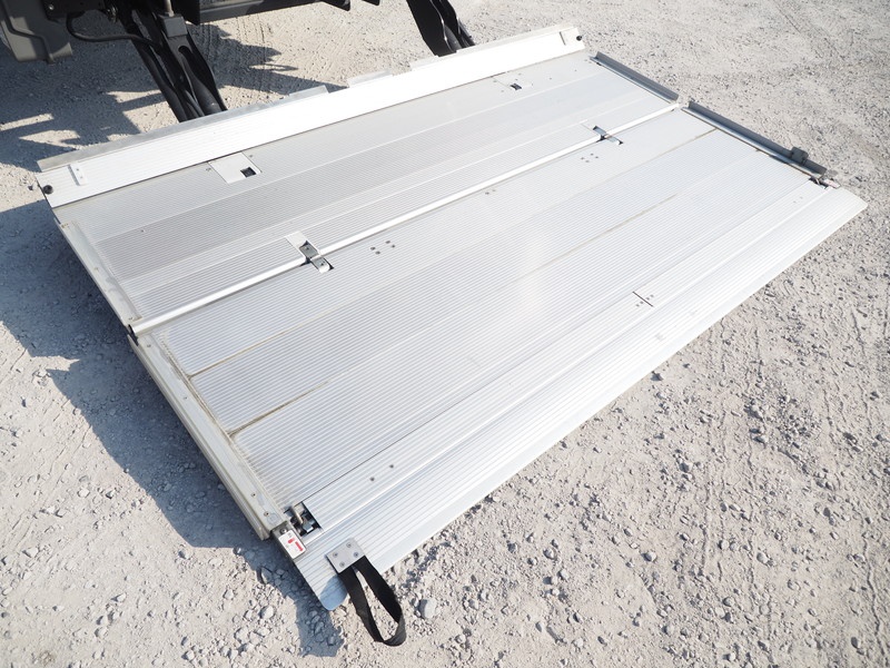 日野 グランドプロフィア ウイング車 大型 QPG-FW1EXEG 年式 H29[写真34]