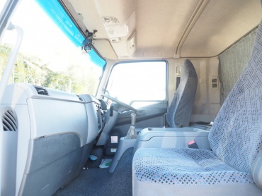 三菱ふそう ファイター 冷凍ウイング 中型 PA-FK61F 年式 H18 [写真38]