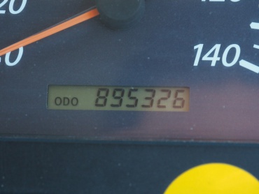 いすゞ ギガ 冷凍ウイング 大型 QKG-CYJ77A 年式 H24 [写真40]