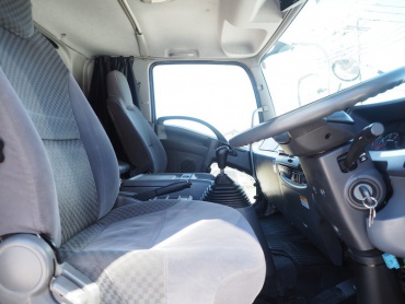 いすゞ フォワード ウイング車 中型 PKG-FRR90T2 年式 H22 [写真38]