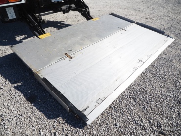 いすゞ フォワード ウイング車 中型 PKG-FRR90T2 年式 H22 [写真29]