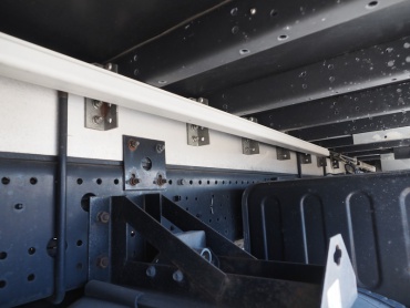 いすゞ フォワード ウイング車 中型 PKG-FRR90T2 年式 H22 [写真45]