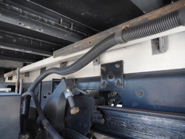 いすゞ フォワード ウイング車 中型 PKG-FRR90T2 年式 H22 [写真48]