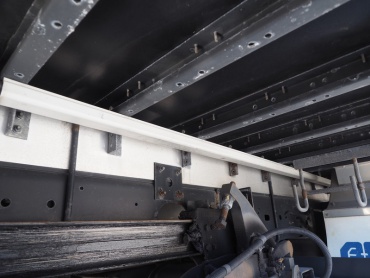 いすゞ フォワード ウイング車 中型 PKG-FRR90T2 年式 H22 [写真46]