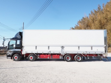 いすゞ ギガ 冷凍ウイング 大型 QKG-CYJ77A 年式 H24 [写真19]