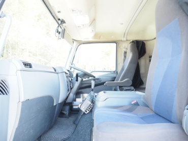 三菱ふそう ファイター 冷凍ウイング 中型 TKG-FK64F 年式 H25 [写真39]