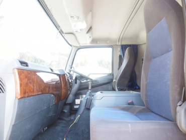 三菱ふそう ファイター 平ボディ 中型 SKG-FK64F 年式 H23 [写真26]