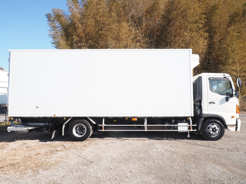 日野 レンジャー 冷凍バン 中型 TKG-FC9JKAG 年式 H25[写真08]