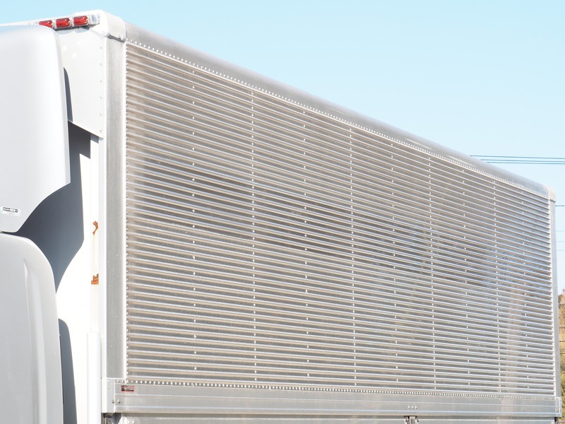 いすゞ フォワード ウイング車 中型 PKG-FRR90T2 年式 H22[写真20]