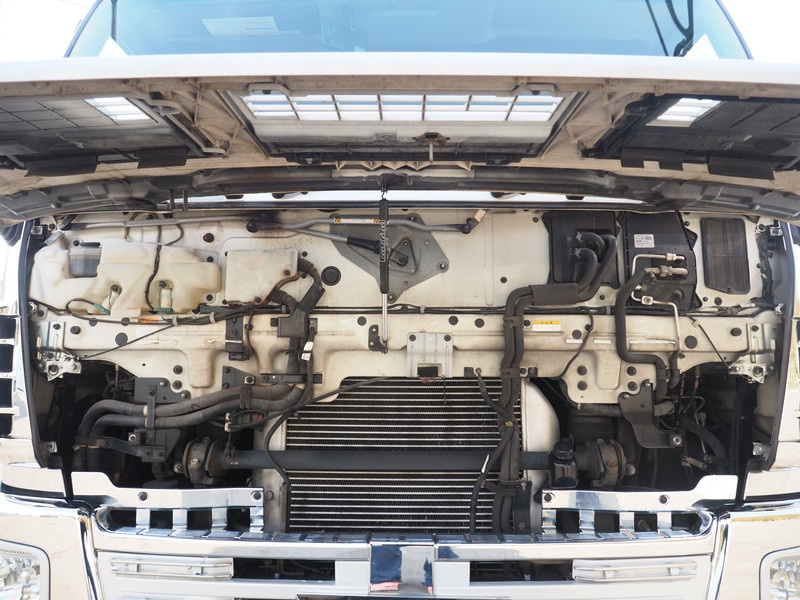 いすゞ ギガ ウイング車 大型 LKG-CYJ77A 年式 H23[写真48]