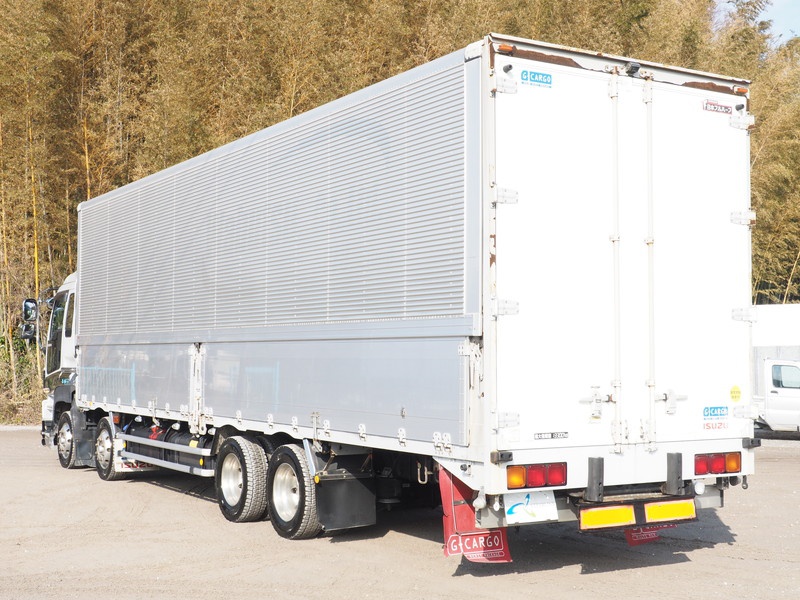 いすゞ ギガ ウイング車 大型 LKG-CYJ77A 年式 H23[写真07]