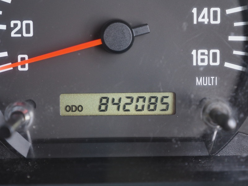 いすゞ フォワード ウイング車 中型 PDG-FRR34S2 年式 H22[写真38]