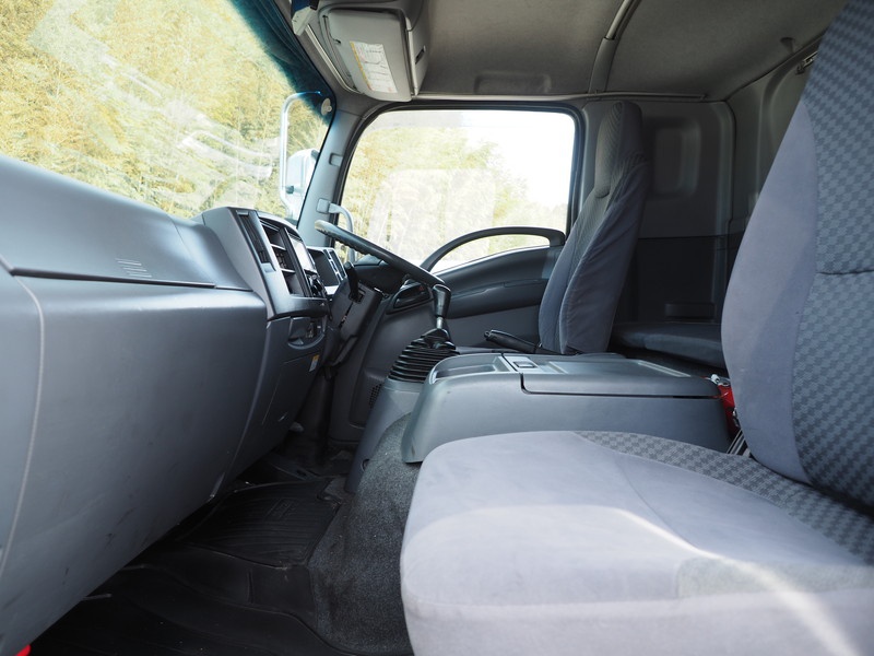 いすゞ フォワード ウイング車 中型 PDG-FRR34S2 年式 H22[写真37]