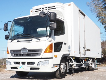 日野 レンジャー 冷凍バン 中型 TKG-FC9JKAG 年式 H25 [写真01]