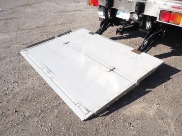 日野 レンジャー 冷凍バン 中型 TKG-FC9JKAG 年式 H25 [写真17]