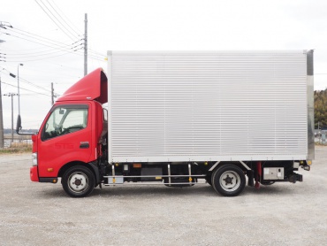 日野 デュトロ バン車 小型 SKG-XZU775M 年式 H23[写真09]