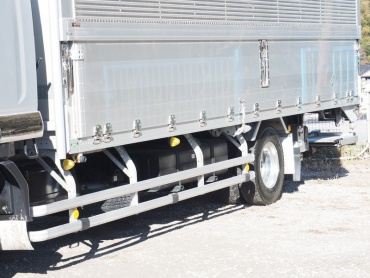 いすゞ フォワード ウイング車 中型 PKG-FRR90T2 年式 H22 [写真21]