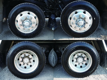 いすゞ ギガ ウイング車 大型 LKG-CYJ77A 年式 H23 [写真47]