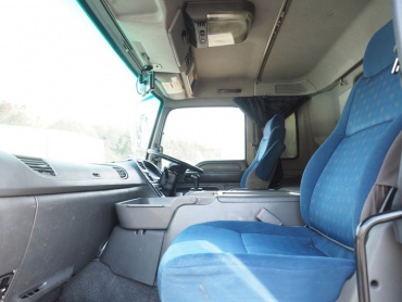 いすゞ ギガ ウイング車 大型 LKG-CYJ77A 年式 H23 [写真37]