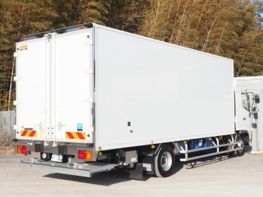 日野 レンジャープロ 冷凍バン 中型 TKG-FD9JLAG 年式 H29 [写真05]