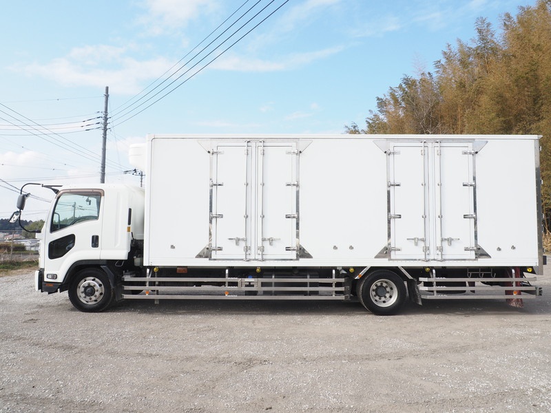 いすゞ フォワード 冷凍バン 中増t LKG-FTR34T2 年式 H23[写真10]