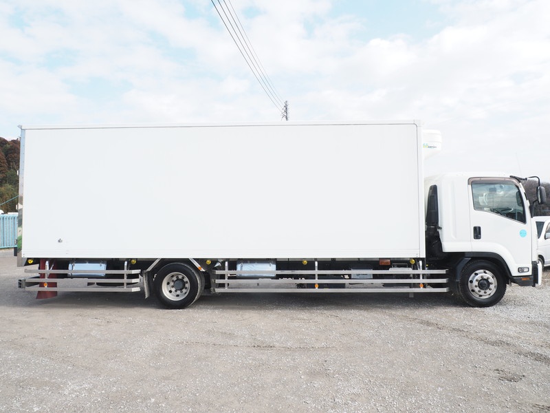 いすゞ フォワード 冷凍バン 中増t LKG-FTR34T2 年式 H23[写真08]