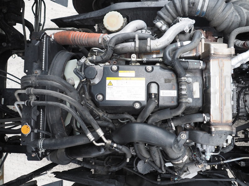 いすゞ フォワード ウイング車 中増t LKG-FTR90T2 年式 H23[写真42]