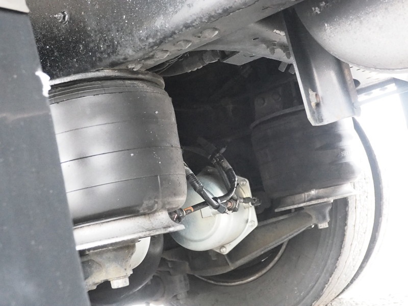 いすゞ フォワード ウイング車 中増t LKG-FTR90T2 年式 H23[写真39]