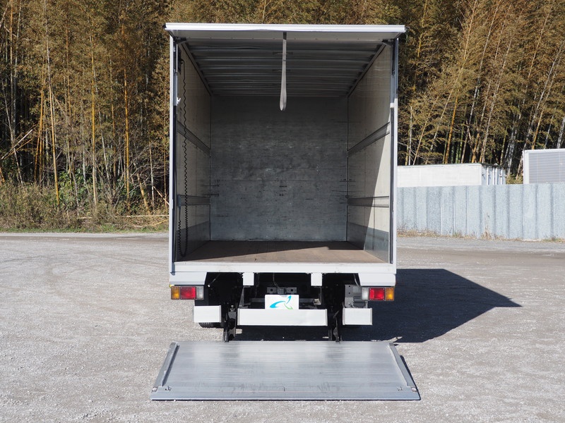 いすゞ エルフ バン車 小型 TRG-NPR85AN 年式 H28[写真12]