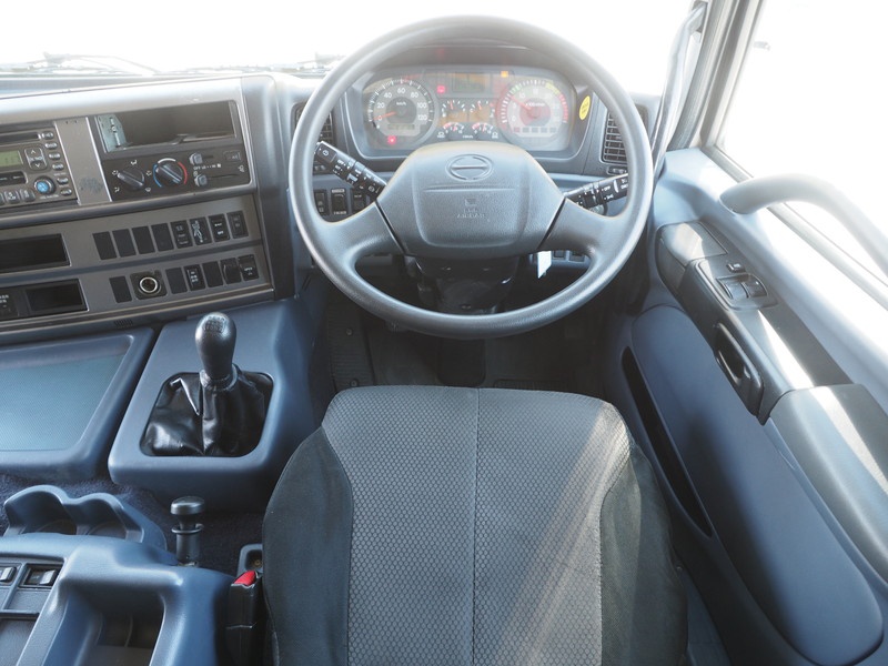 日野 グランドプロフィア ウイング車 大型 BDG-FW1EXYJ 年式 H19[写真33]