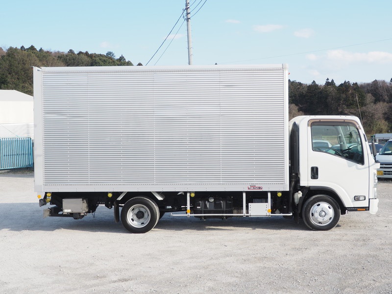 いすゞ エルフ バン車 小型 TRG-NPR85AN 年式 H28[写真08]