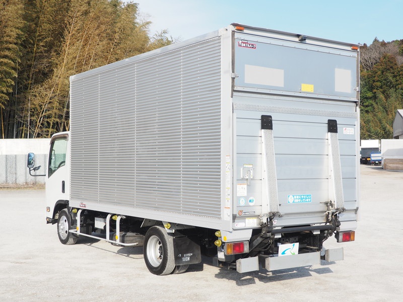 いすゞ エルフ バン車 小型 TRG-NPR85AN 年式 H28[写真07]