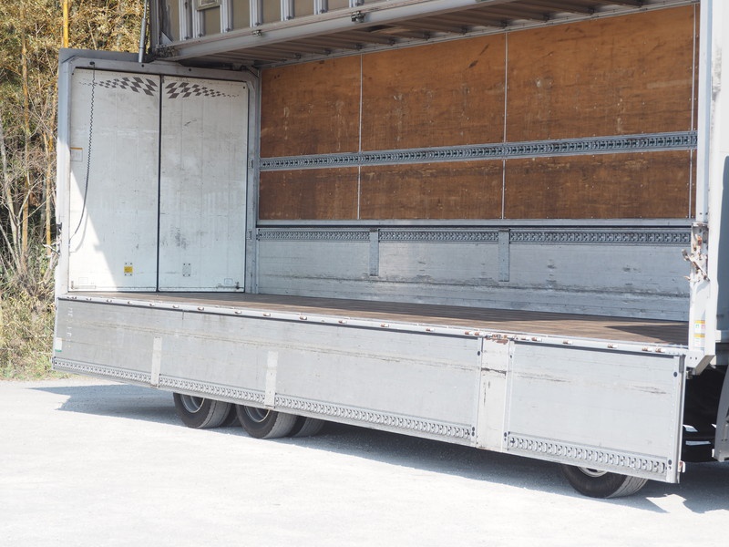 日野 グランドプロフィア ウイング車 大型 KS-FW1EXWG 年式 H17[写真12]