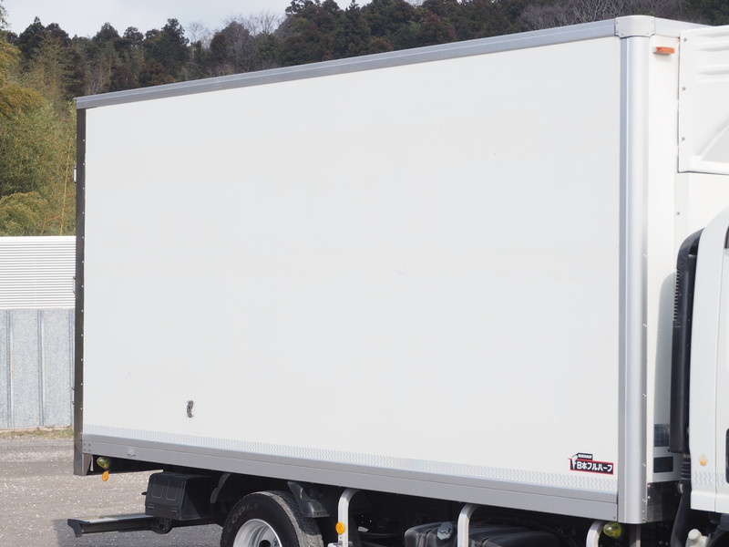 いすゞ エルフ 冷凍バン 小型 TKG-NPR85AN 年式 H25[写真09]