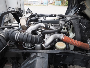 いすゞ フォワード ウイング車 中増t LKG-FTR90T2 年式 H23 [写真43]