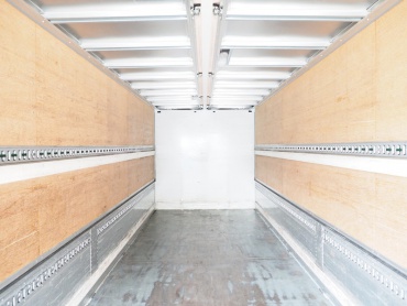 いすゞ フォワード ウイング車 中増t LKG-FTR90T2 年式 H23 [写真31]