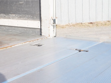 いすゞ フォワード ウイング車 中増t LKG-FTR90T2 年式 H23 [写真30]