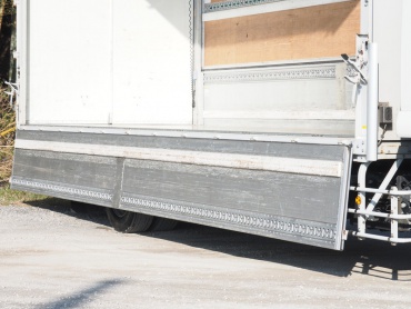 いすゞ フォワード ウイング車 中増t LKG-FTR90T2 年式 H23 [写真12]