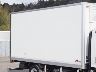 いすゞ エルフ 冷凍バン 小型 TKG-NPR85AN 年式 H25 [写真09]