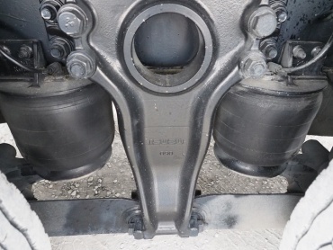 いすゞ ギガ ウイング車 大型 PDG-CYJ77W8 年式 H20 [写真42]