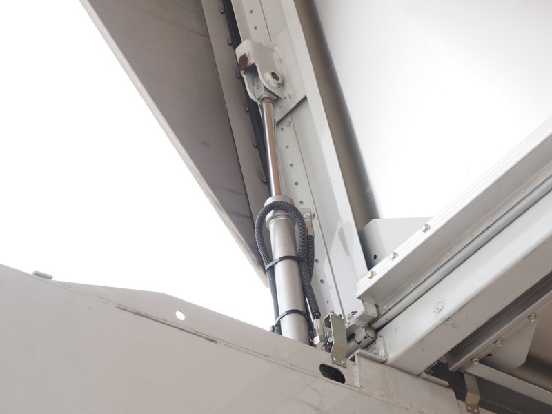 いすゞ フォワード ウイング車 中型 PDG-FRR34S2 年式 H22[写真24]