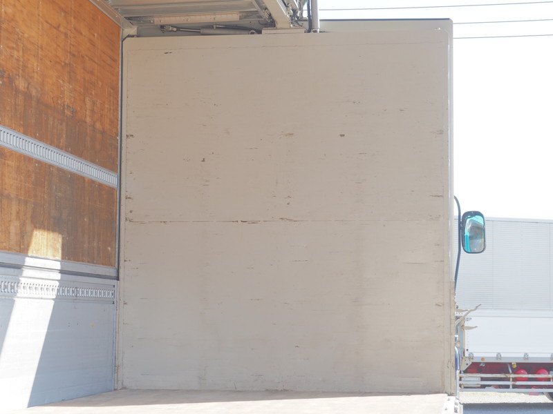 いすゞ ギガ ウイング車 大型 PDG-CYJ77W8 年式 H20[写真15]