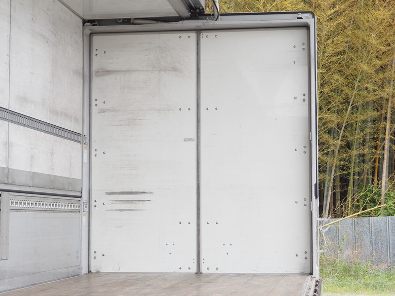 日野 グランドプロフィア ウイング車 大型 QKG-FW1EXBG 年式 H26[写真17]