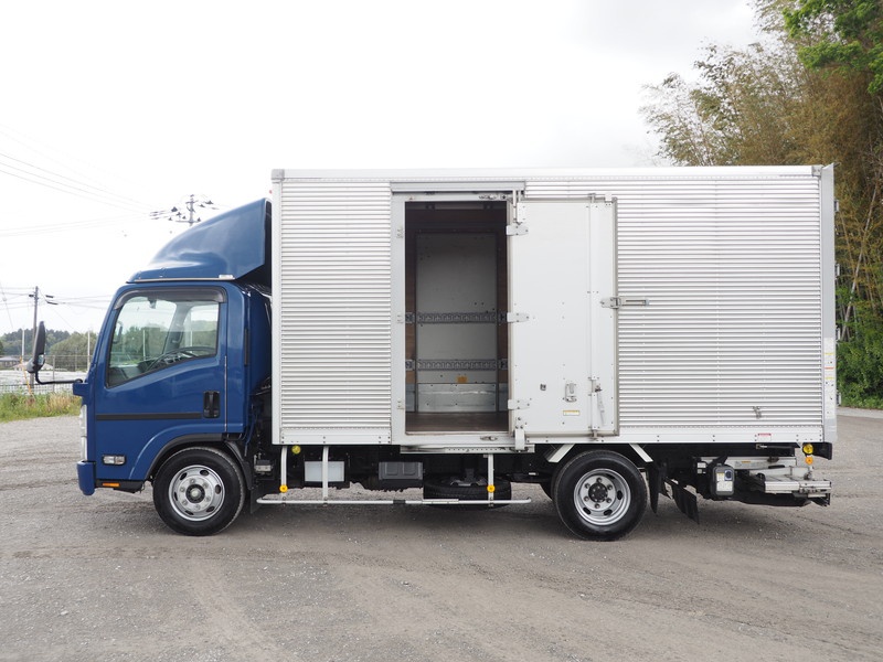 いすゞ エルフ バン車 小型 TPG-NPR85AN 年式 H28[写真13]