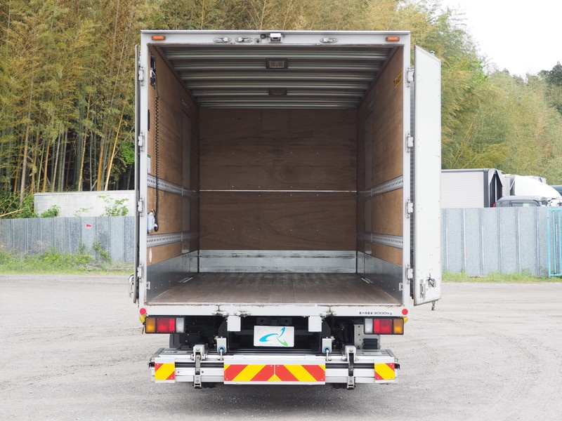 いすゞ エルフ バン車 小型 TPG-NPR85AN 年式 H28[写真14]