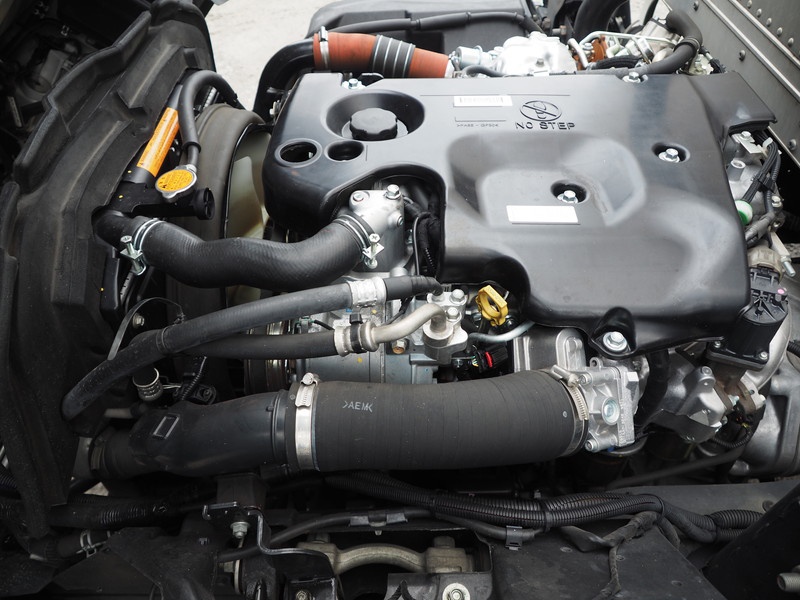 いすゞ エルフ バン車 小型 TPG-NPR85AN 年式 H28[写真32]