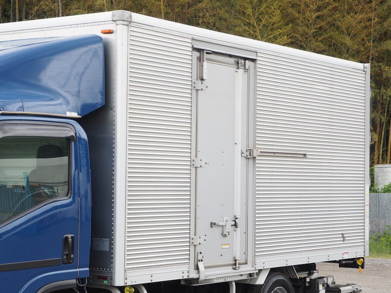 いすゞ エルフ バン車 小型 TPG-NPR85AN 年式 H28[写真12]