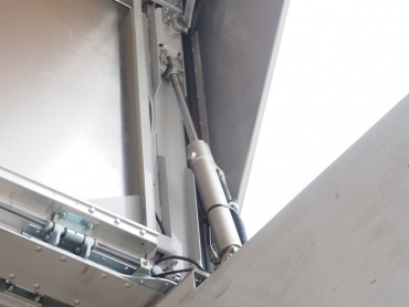 いすゞ ギガ ウイング車 大型 LKG-CYJ77A 年式 H24 [写真17]